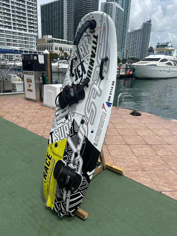 2017 JETSURF Titanium Carbon PRE-OWNED (JSU43412C717)