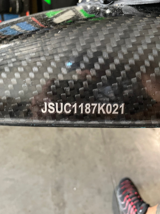 2021 JETSURF Adventure White Grey DFI Carbon PRE-OWNED (JSUC1187K021)